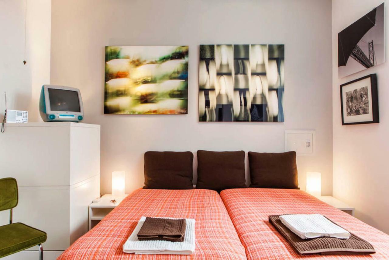 Apartment Art Gallery Lisbon